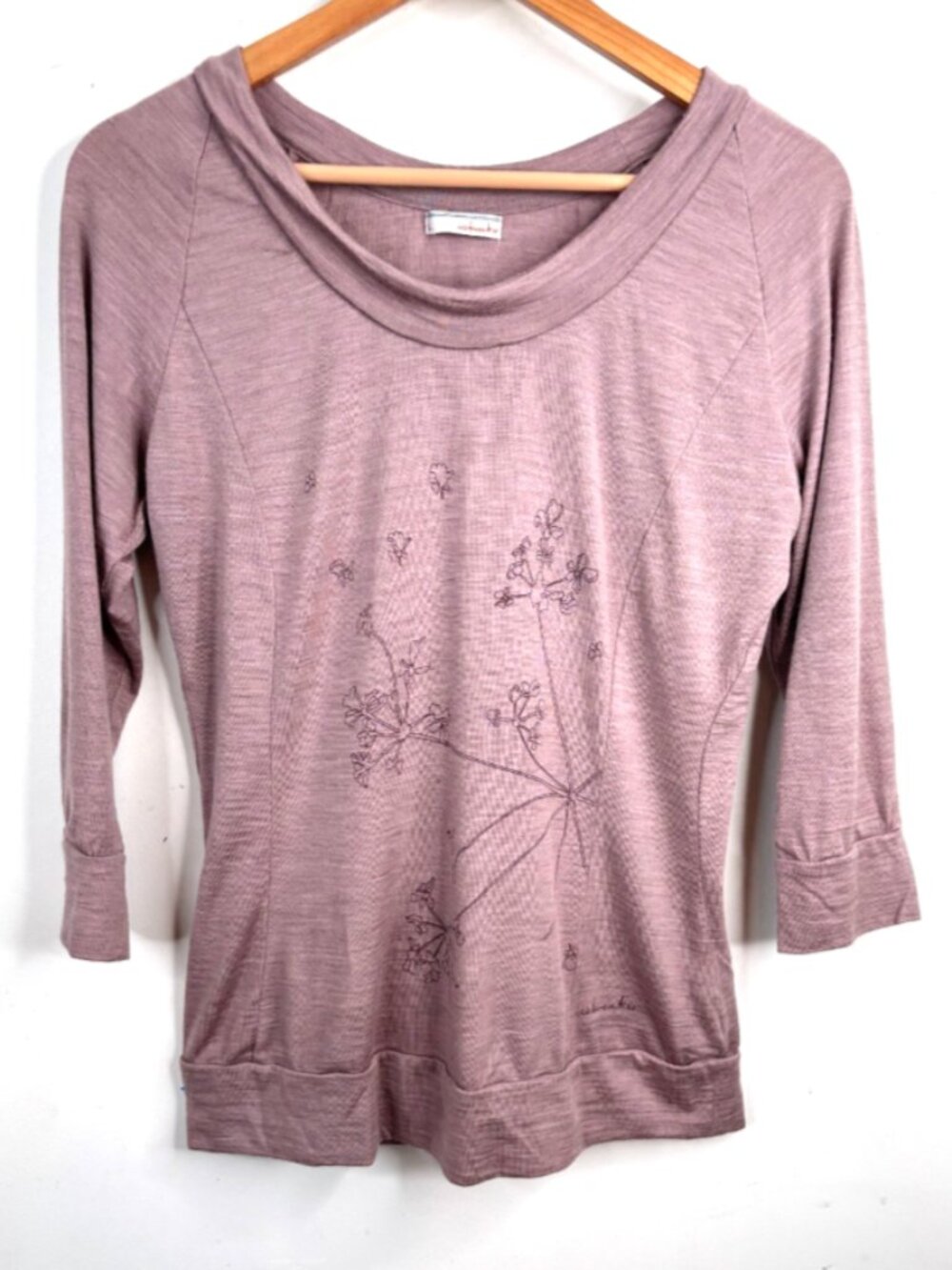 Icebreaker 100% Merino Wool Base Layer Top L Mauve Floral Hiking 3/4 Sleeve